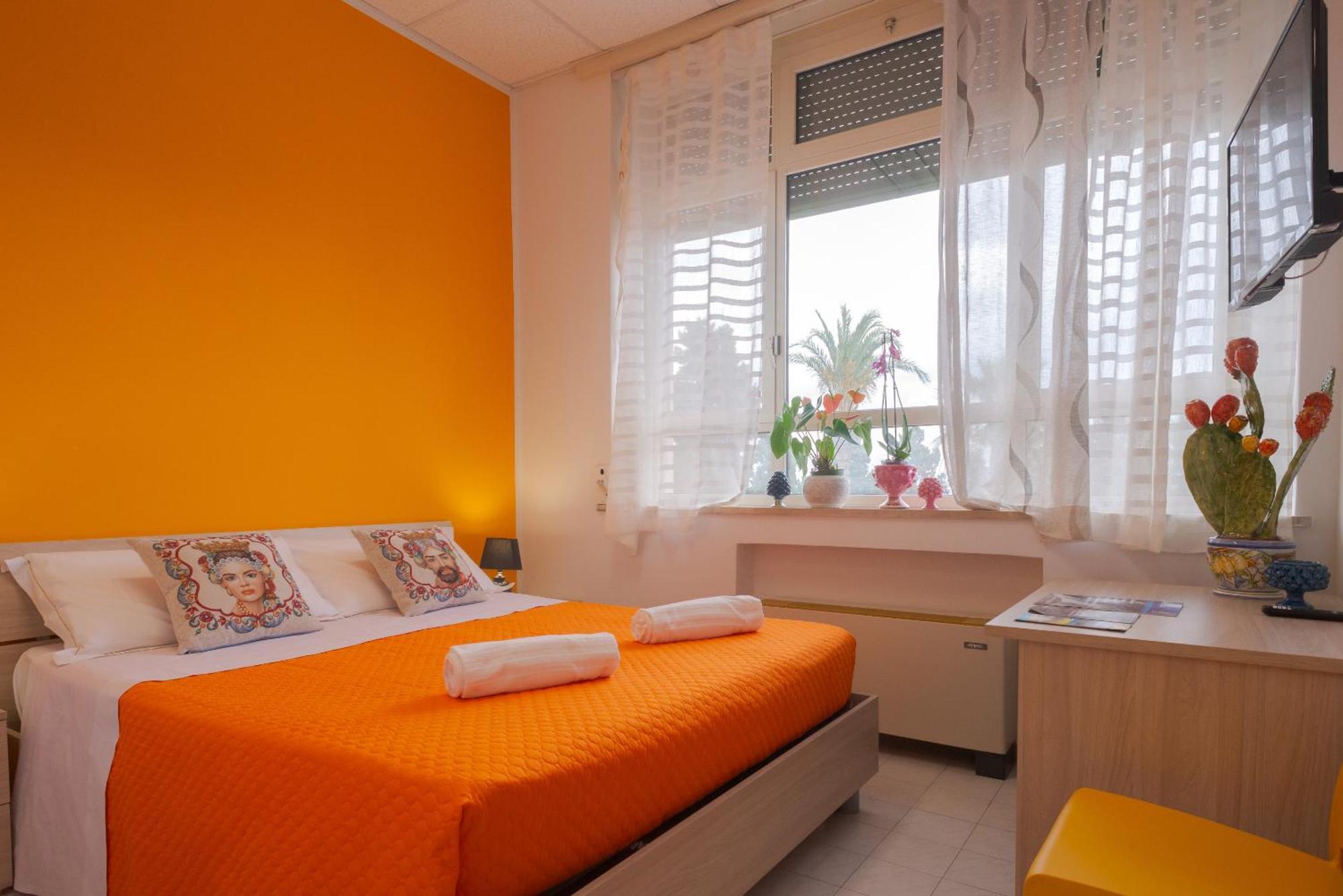 Lady Hill Bed & Breakfast Таормина Екстериор снимка