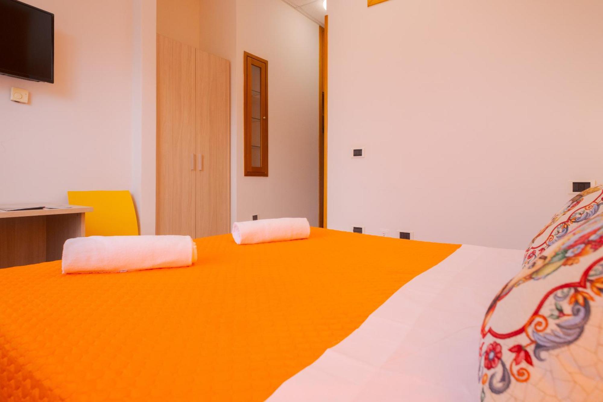 Lady Hill Bed & Breakfast Таормина Екстериор снимка