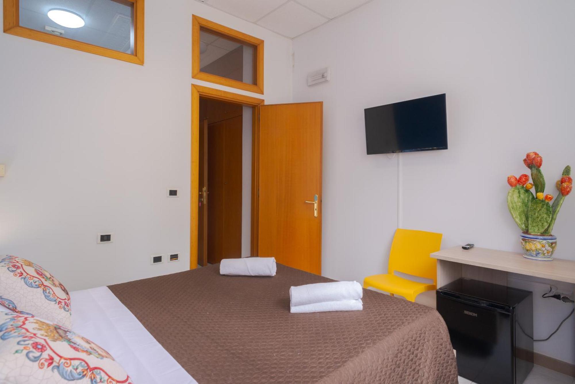 Lady Hill Bed & Breakfast Таормина Екстериор снимка